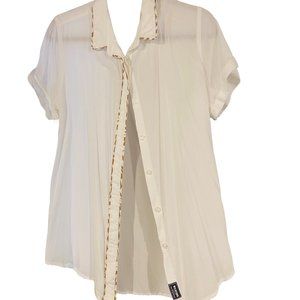 Wildfang Medium White Empower Button Up